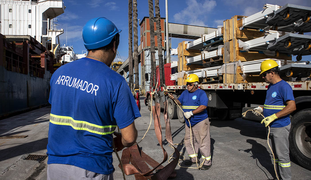 OGMO/Paranaguá adota medidas para reduzir a falta de mão de obra no Porto